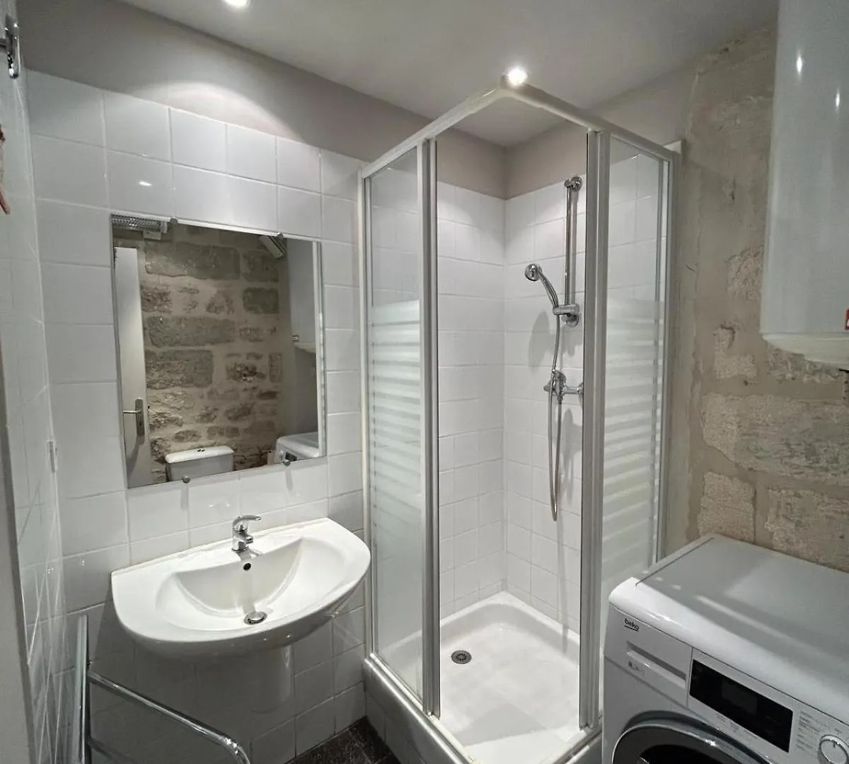 Elegant Studio Avignon Centre Apartment